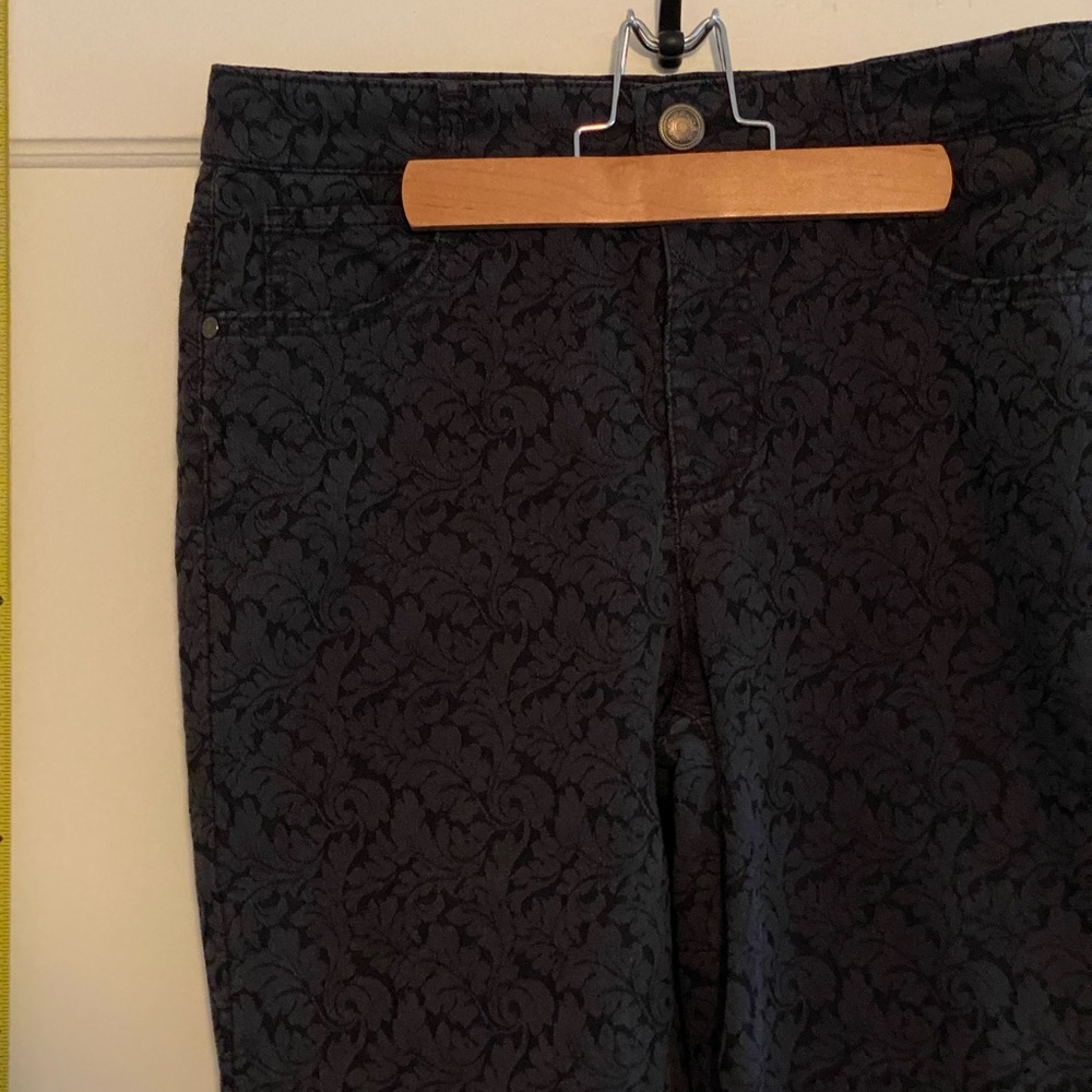 Floral Pants / black jeans in unique pattern